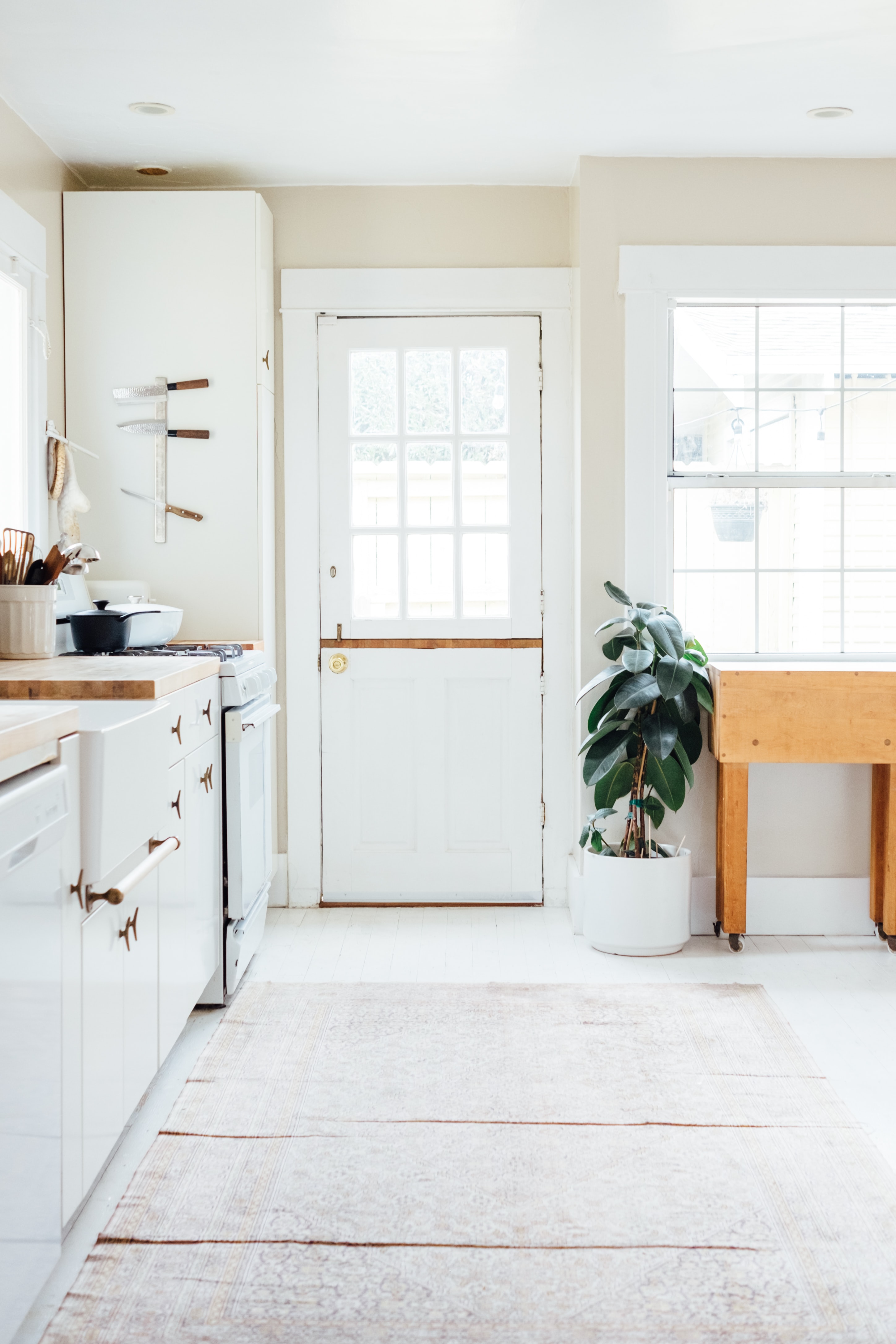 Customized rugs for the kitchen: how to choose the right one